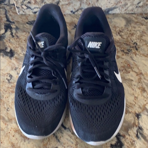 Nike Lunarlon shoes - Picture 2 of 5